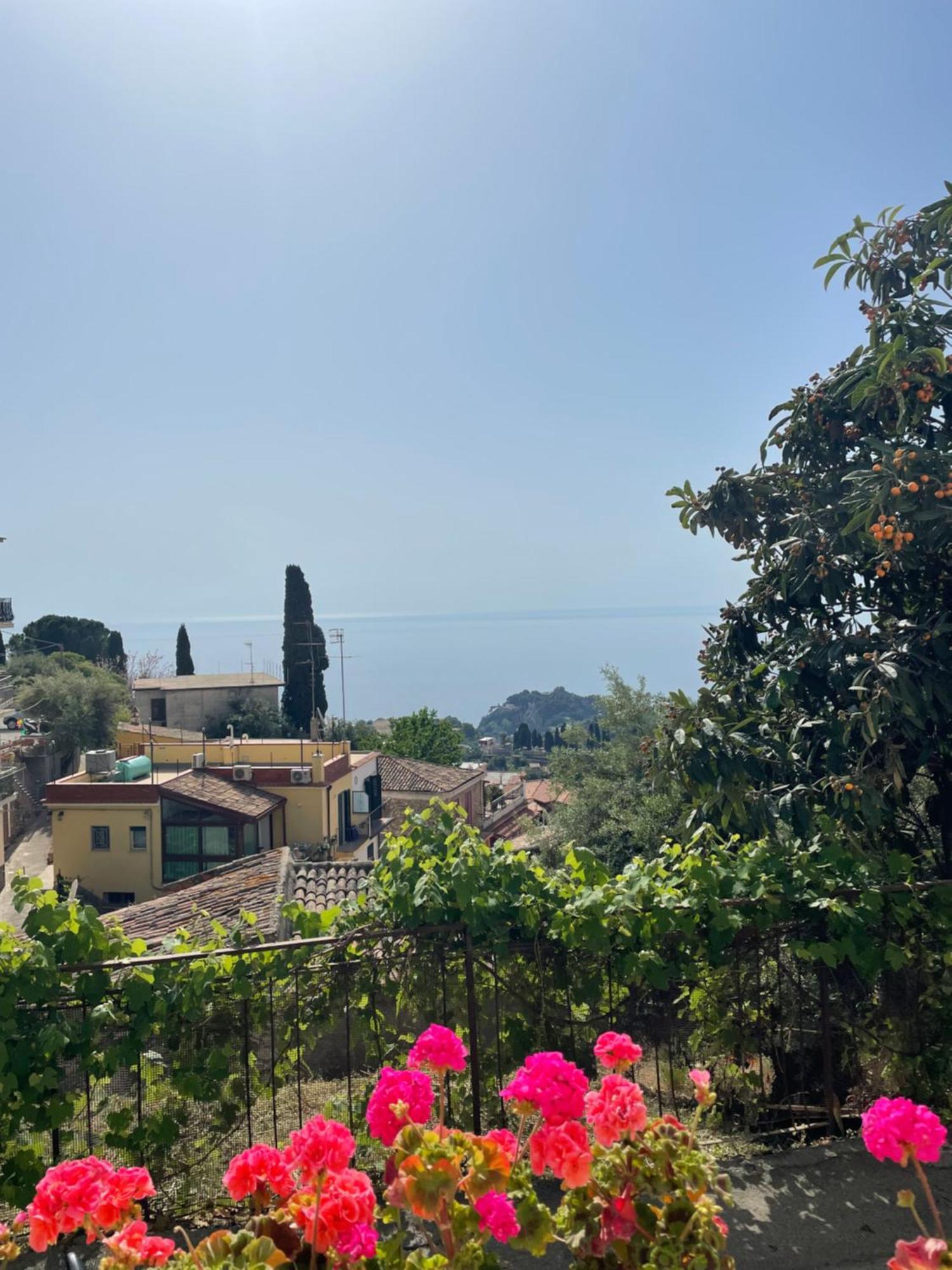 Taormina Family Apartment Esterno foto